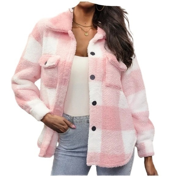 Jackets & Blazers - Women’s Plaid Pattern Button Front Fuzzy Coat - Size XL - NWT